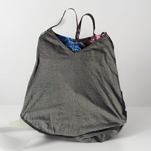 Lululemon Top Womens 6 Gray Built in Bra Crossback Strappy Tank Yoga Athletic